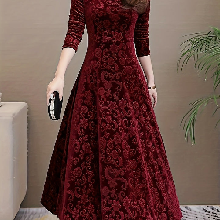 Elegant Velvet Floral Maxi Dress for Women with V Neck Long Sleeve A Line Flowing Formal Style