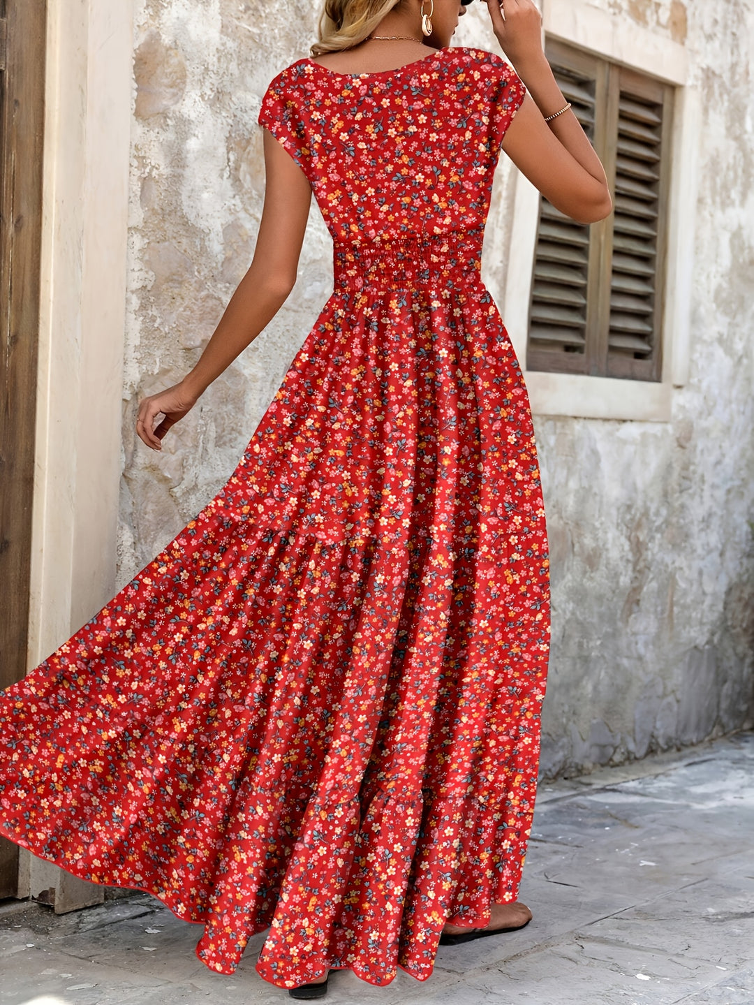 Women's Ditsy Floral Smocked Tiered Maxi Boho Dress