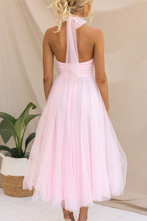 Elegant Tulle Maxi Dress for Women with Halter Neck Sleeveless Flowy Formal Wedding Guest Style