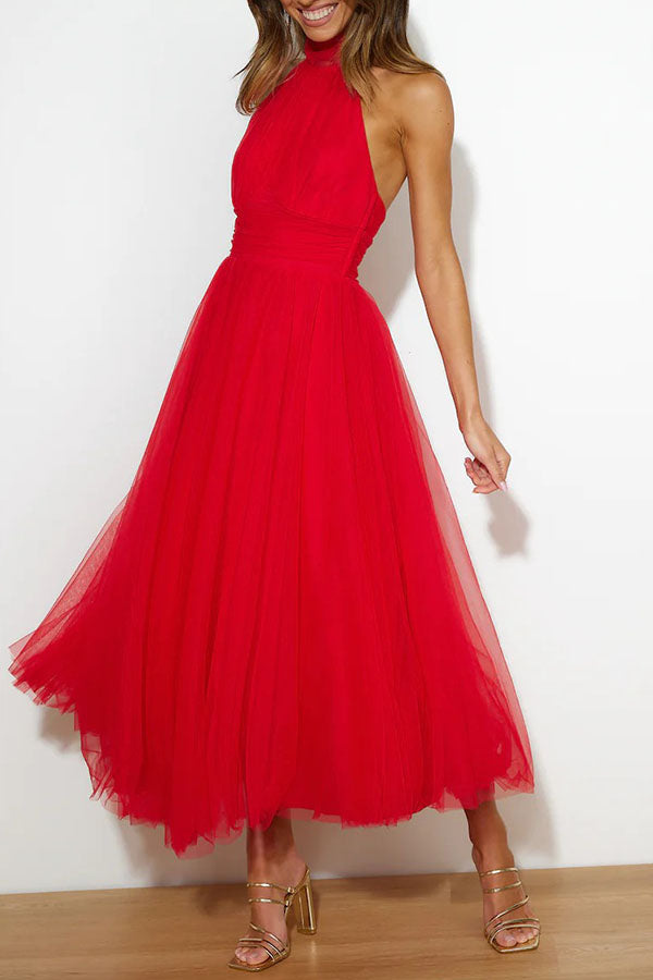 Elegant Tulle Maxi Dress for Women with Halter Neck Sleeveless Flowy Formal Wedding Guest Style