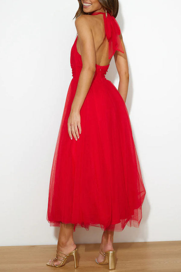 Elegant Tulle Maxi Dress for Women with Halter Neck Sleeveless Flowy Formal Wedding Guest Style
