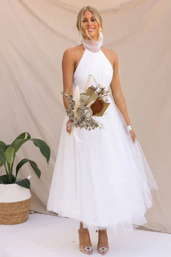 Elegant Tulle Maxi Dress for Women with Halter Neck Sleeveless Flowy Formal Wedding Guest Style