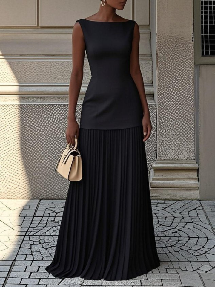 Elegant Pleated Maxi Dress for Women with Sleeveless Boat Neck Flowy Formal Wedding Guest Style