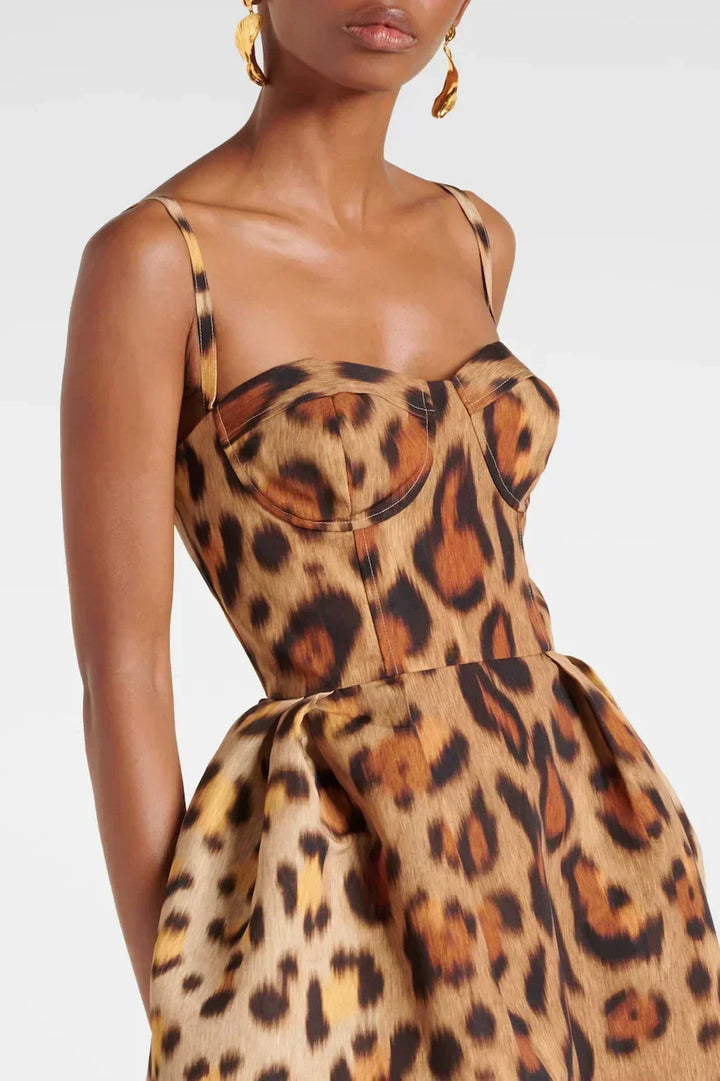 Elegant Leopard Print Strapless Cocktail Dress for Women with Structured Bodice Full Midi Skirt