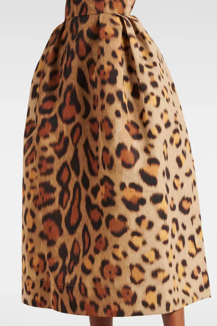 Elegant Leopard Print Strapless Cocktail Dress for Women with Structured Bodice Full Midi Skirt