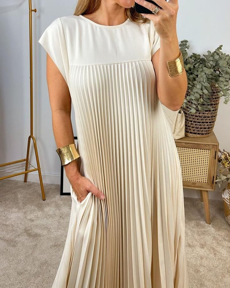 Effortless Pleated Maxi Dress for Women with Sleeveless Round Neck Flowy Relaxed Casual Style