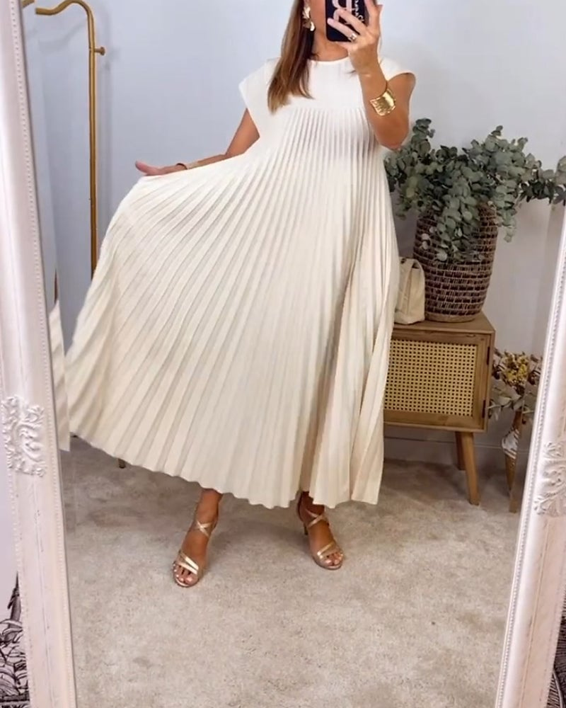 Effortless Pleated Maxi Dress for Women with Sleeveless Round Neck Flowy Relaxed Casual Style