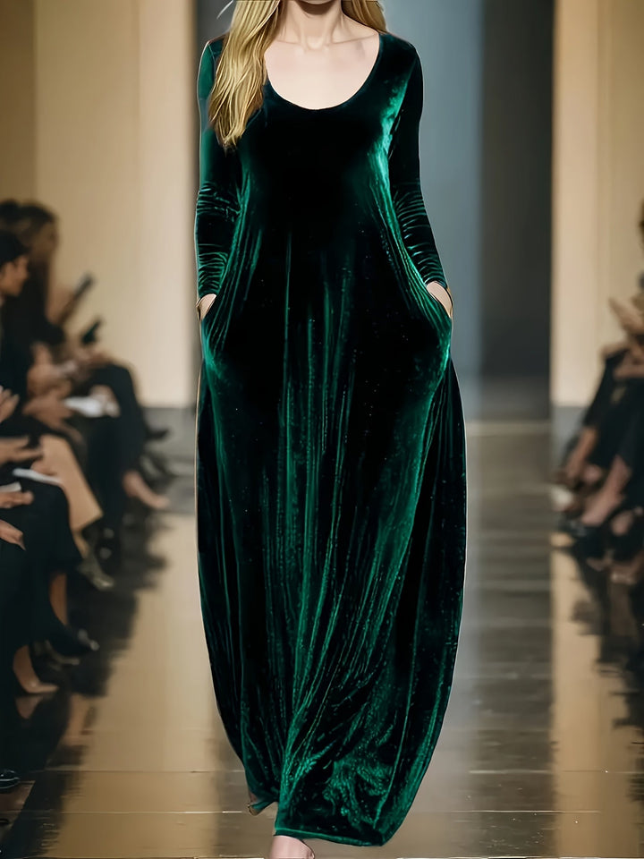 Elegant Velvet Maxi Dress for Women with Scoop Neck Long Sleeve Flowing Caftan Style