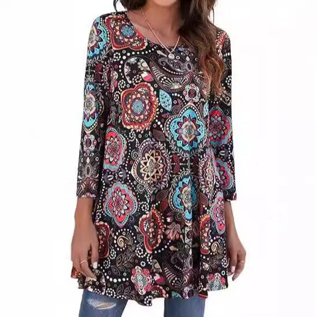 Effortless Paisley Print Tunic Top for Women with Scoop Neck Elbow Sleeve Flowy Swing Bohemian Style