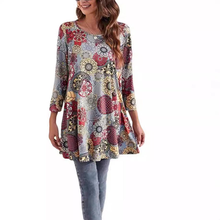 Effortless Paisley Print Tunic Top for Women with Scoop Neck Elbow Sleeve Flowy Swing Bohemian Style