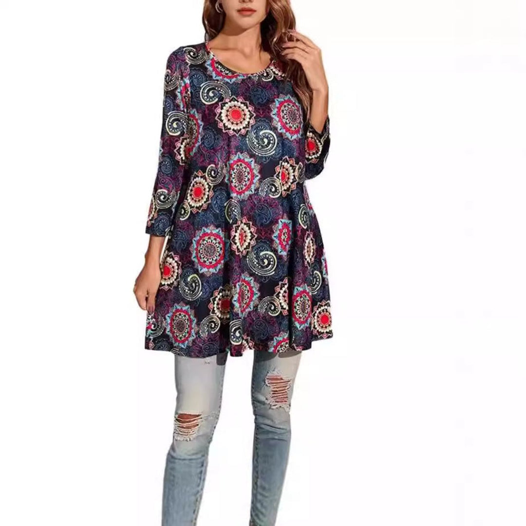 Effortless Paisley Print Tunic Top for Women with Scoop Neck Elbow Sleeve Flowy Swing Bohemian Style