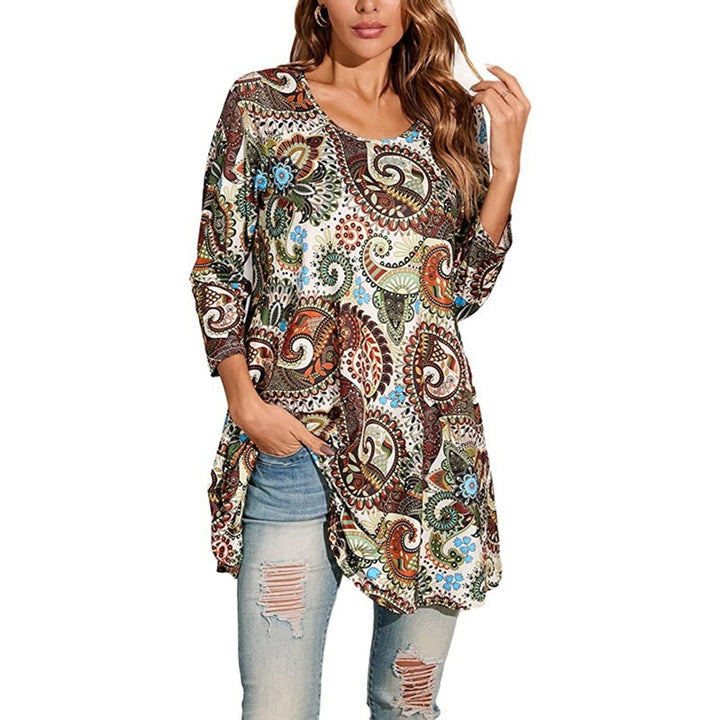 Effortless Paisley Print Tunic Top for Women with Scoop Neck Elbow Sleeve Flowy Swing Bohemian Style
